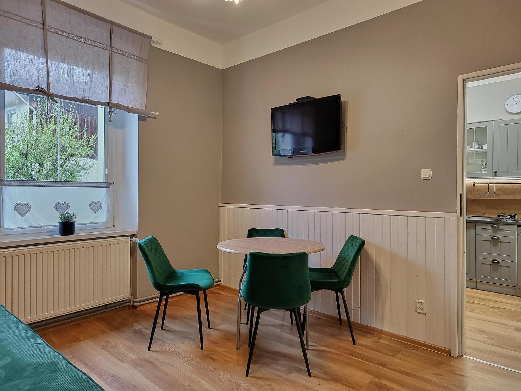 Apartament Swierkowy - Kolejowa Karpacz Extérieur photo